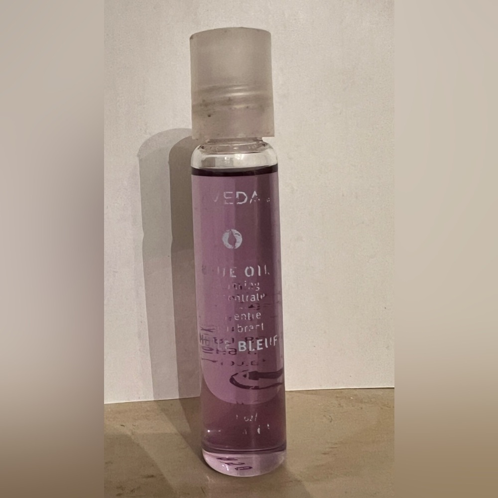 AVEDA Blue Oil